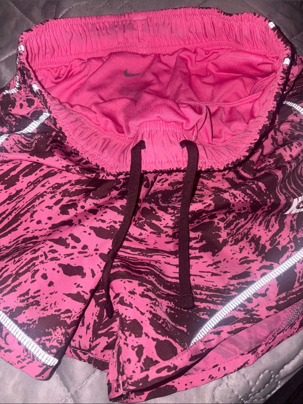 Nike lightweight pink
